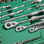 SET NAS. KLJUČEVA 1/4",3/8",1/2" 6-KANT I 12-KANT S KLJUČEVIMA I IZVIJAČIMA 150 KOMADA SATA ST09510SJ - Slika 3